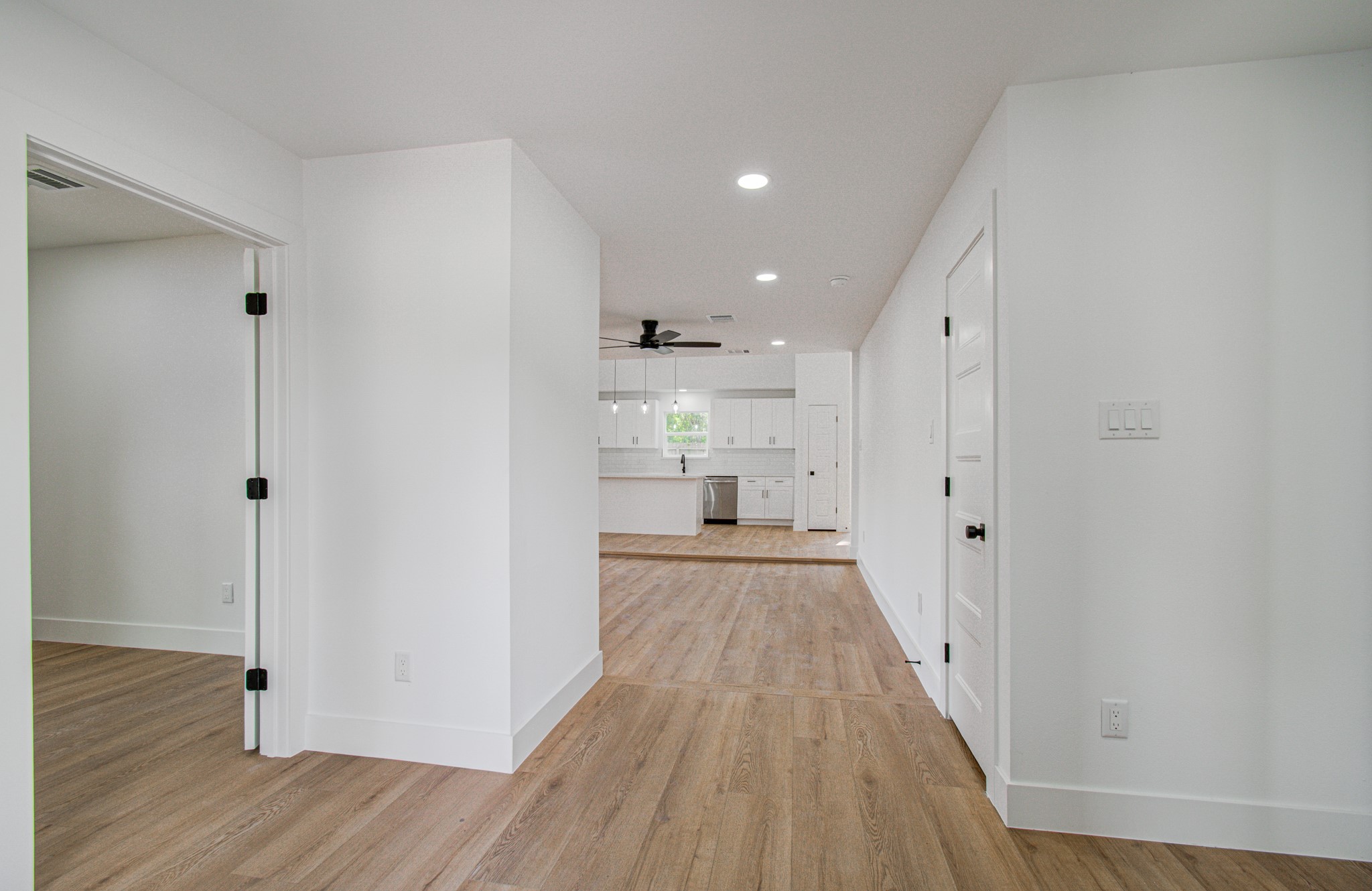 8018 Pine Cup Circle Property Photo 4