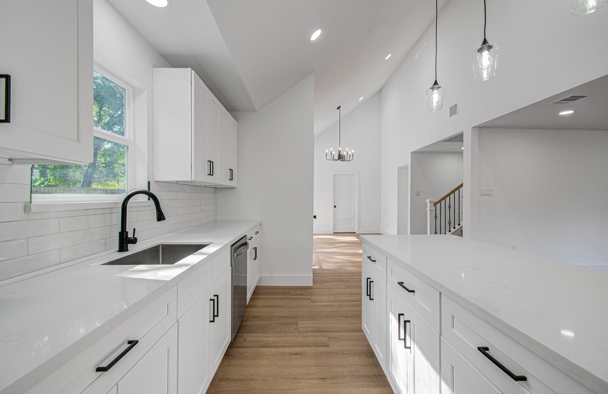 8018 Pine Cup Circle Property Photo 14