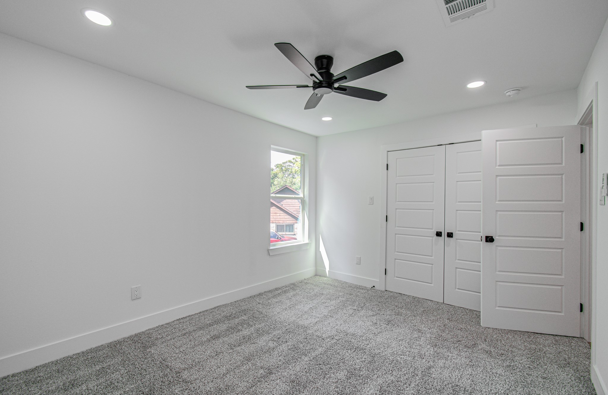8018 Pine Cup Circle Property Photo 27