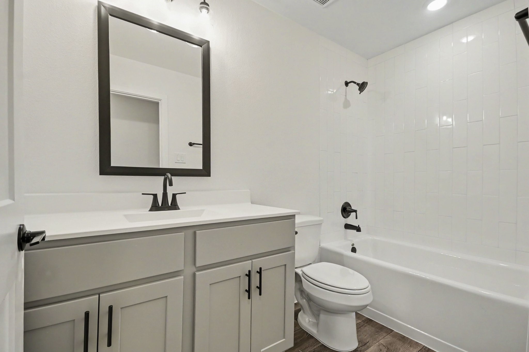 720 Greystone Lane Property Photo 20