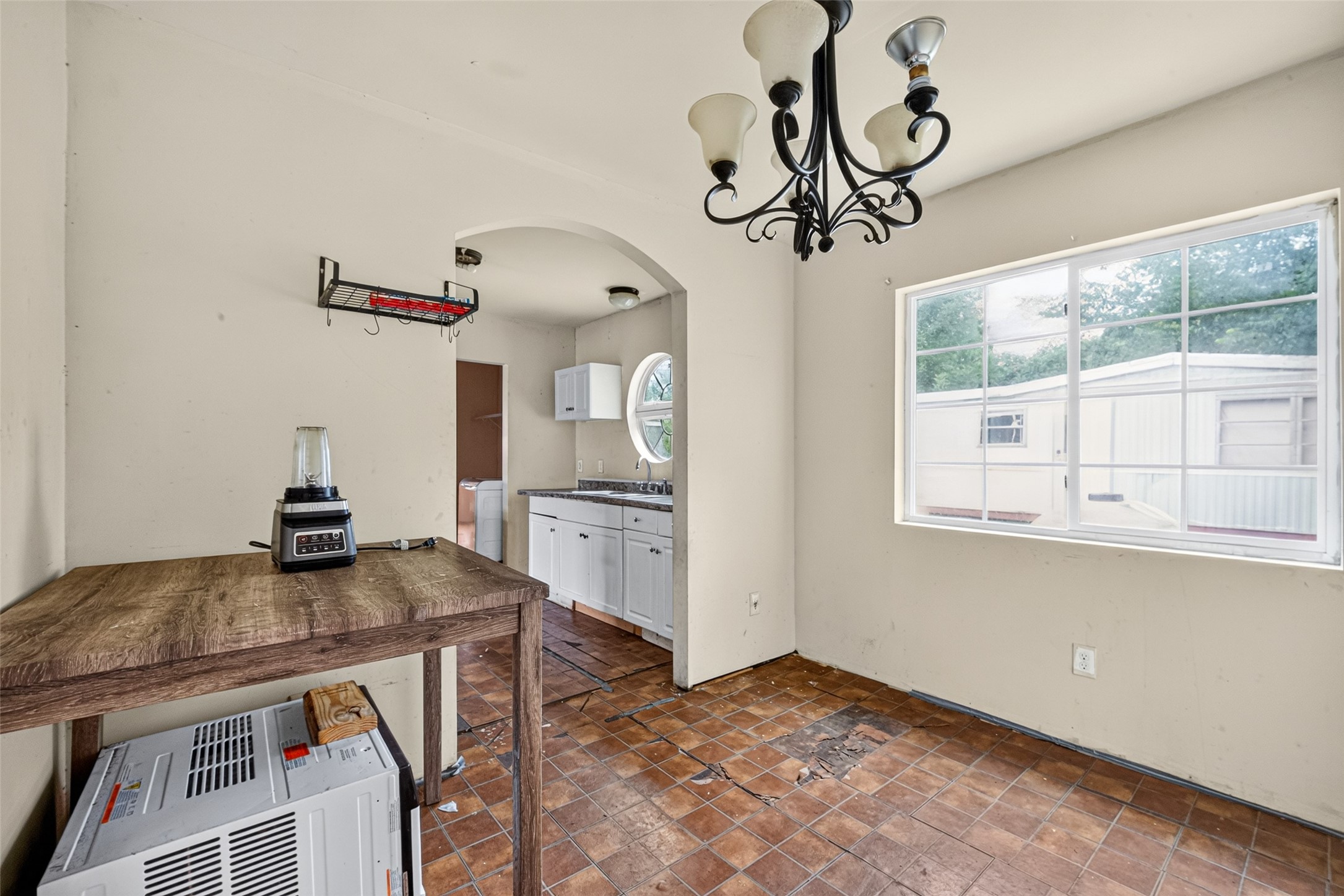 14031 Villagrove Drive Property Photo 5