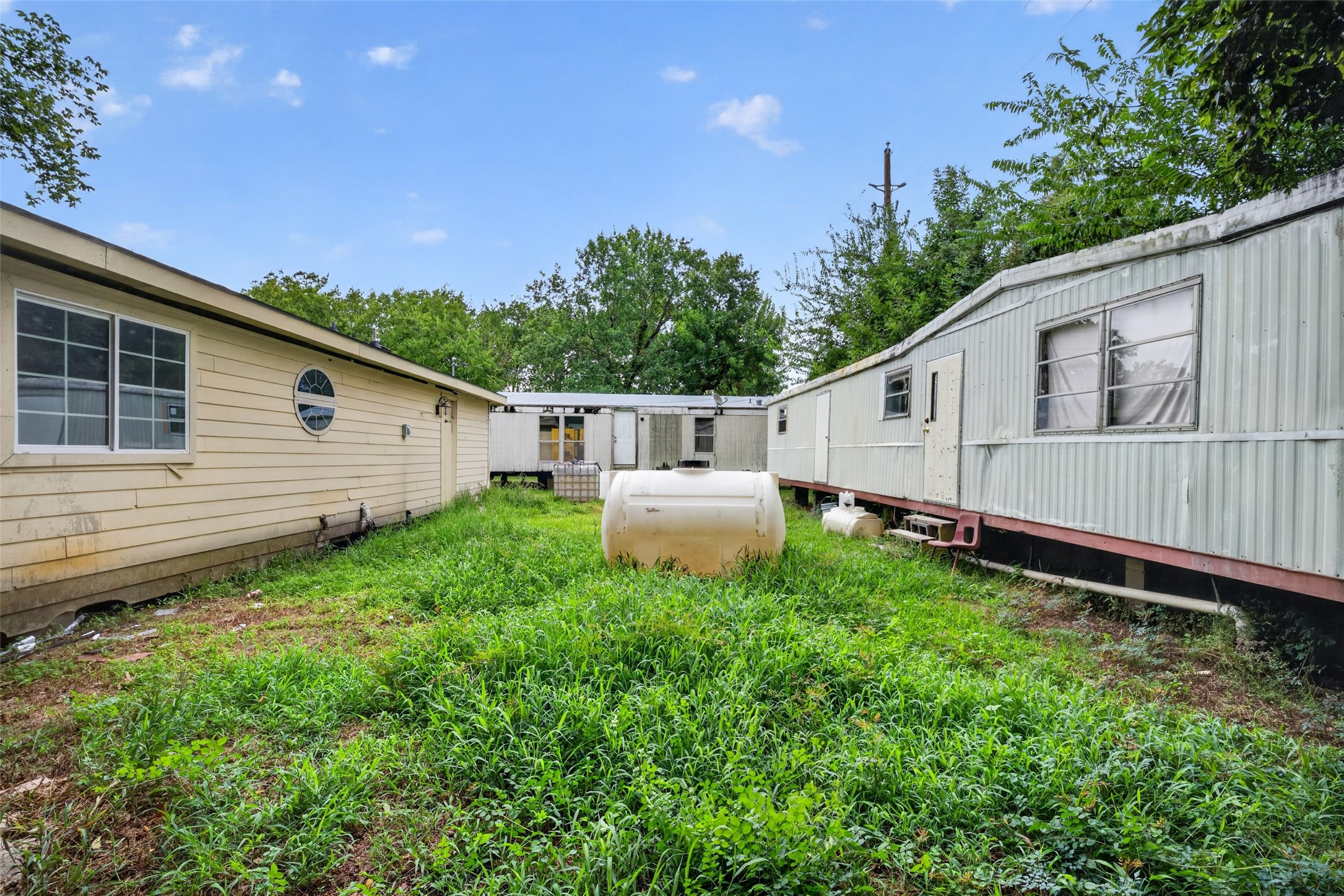 14031 Villagrove Drive Property Photo 20