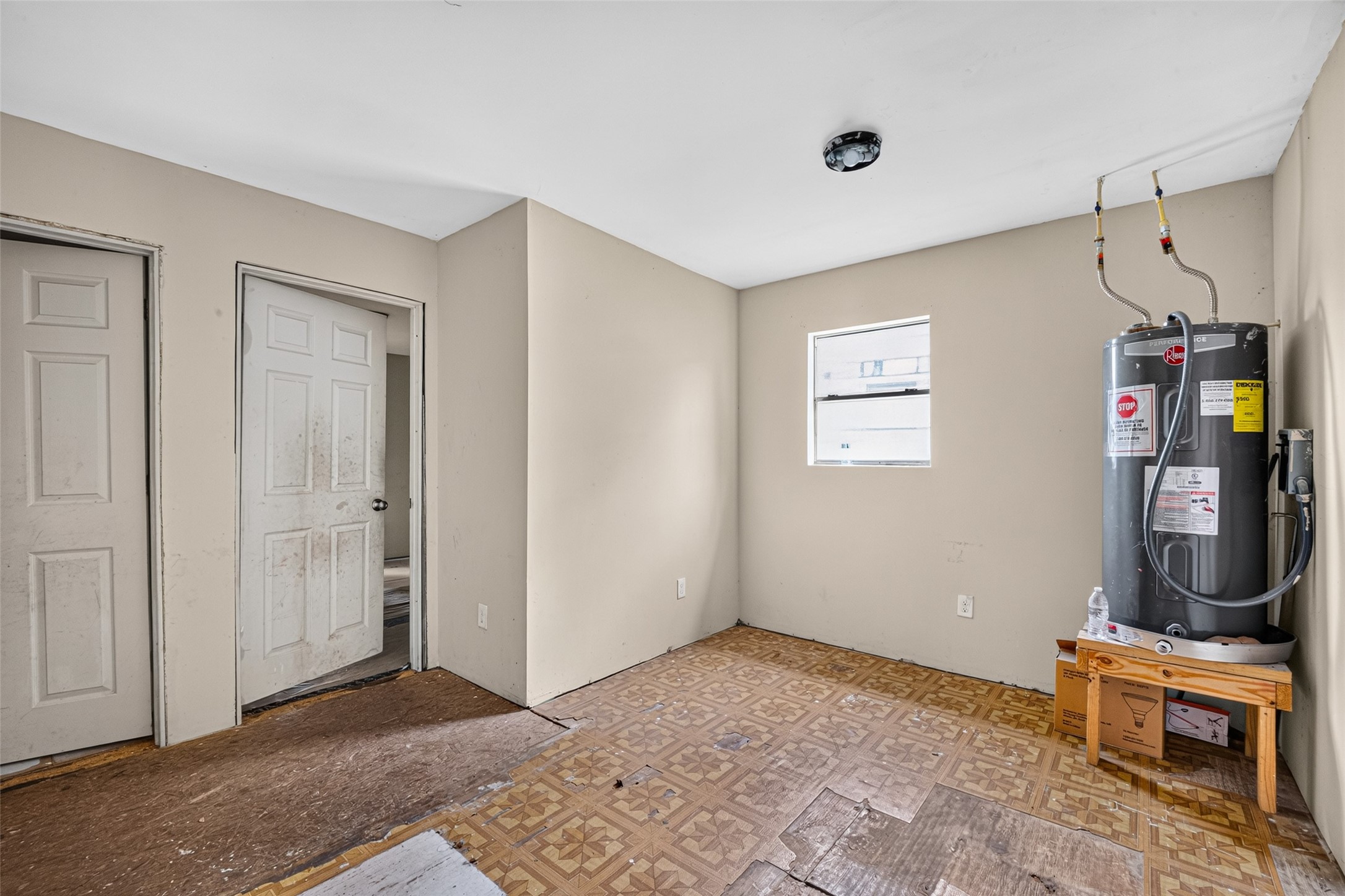14031 Villagrove Drive Property Photo 30
