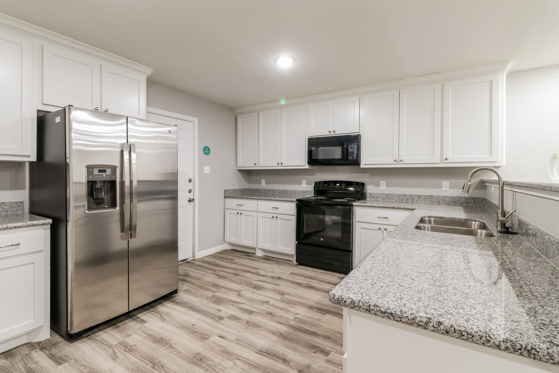 23331 Sandpiper Trail Property Photo 6