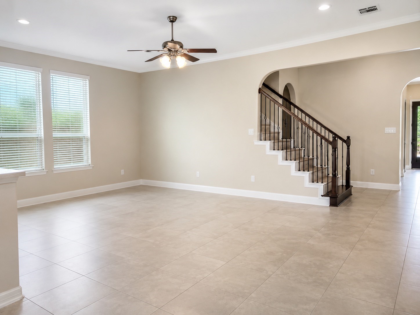 10306 Hartfield Bluff Lane Property Photo 4