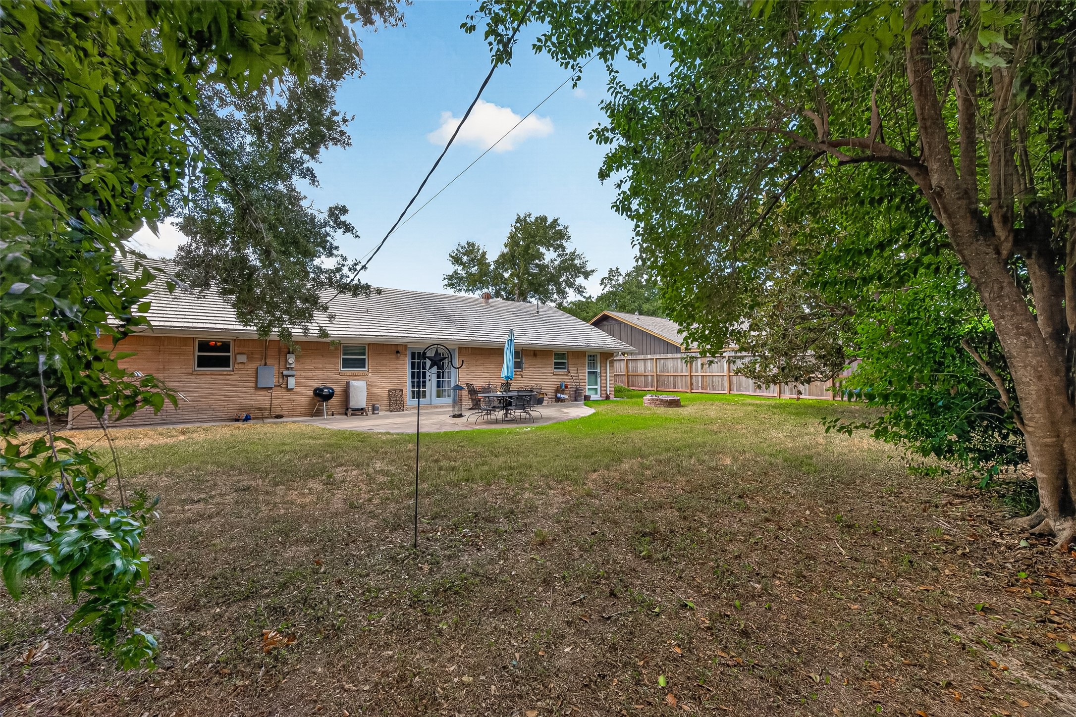 10418 Hazelhurst Drive Property Photo 37