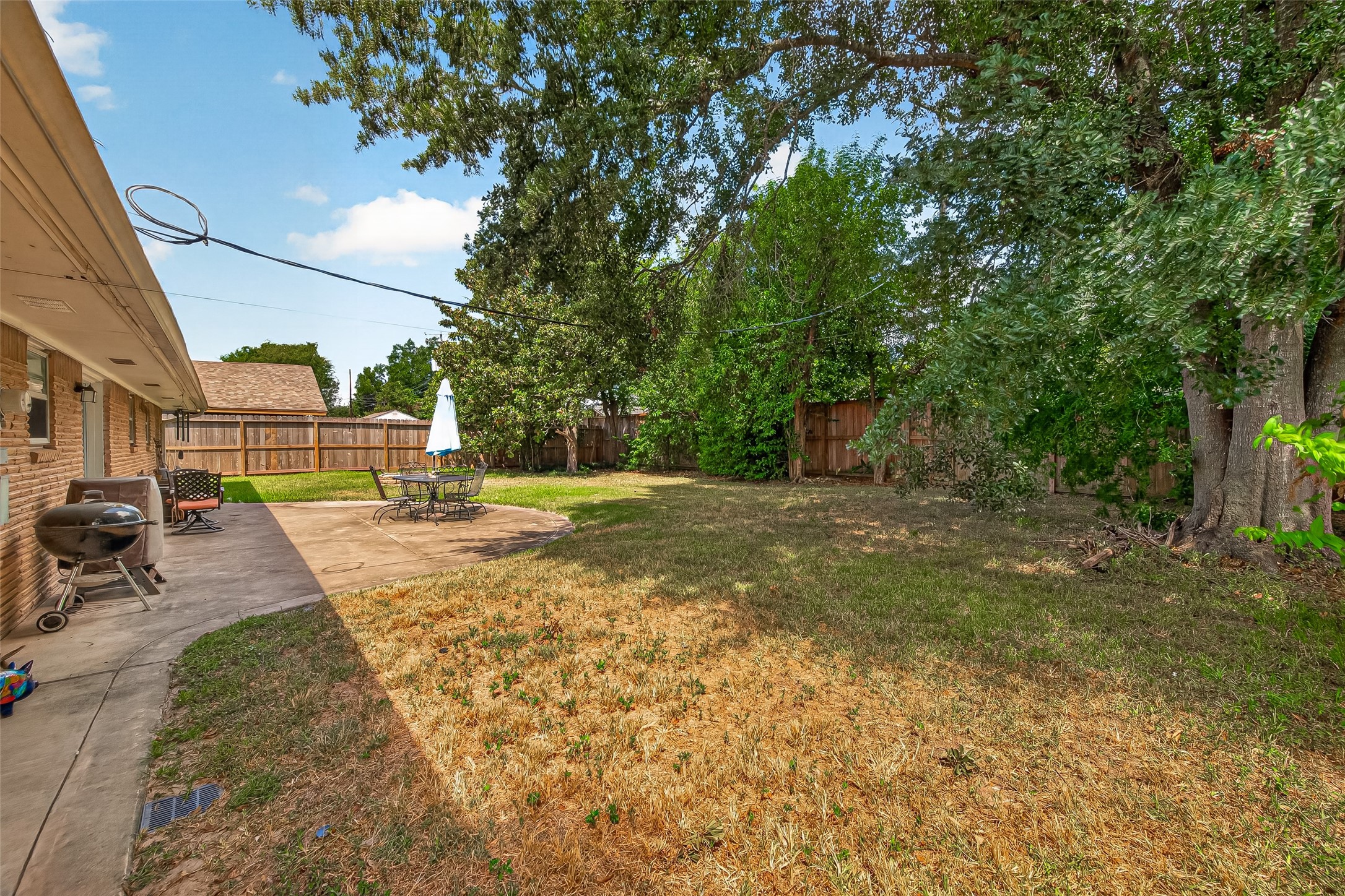 10418 Hazelhurst Drive Property Photo 38
