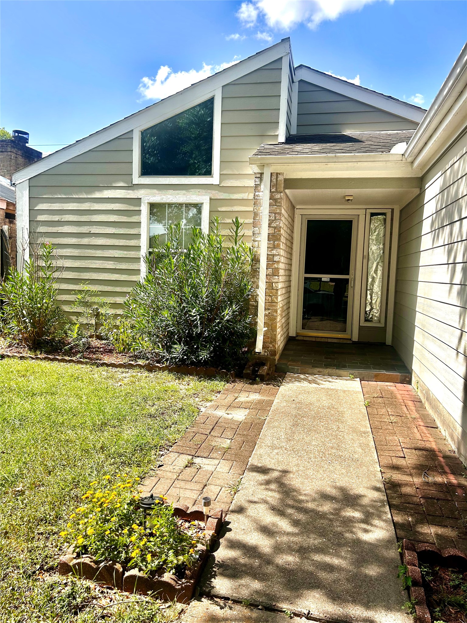 11718 Zarroll Drive Property Photo 1