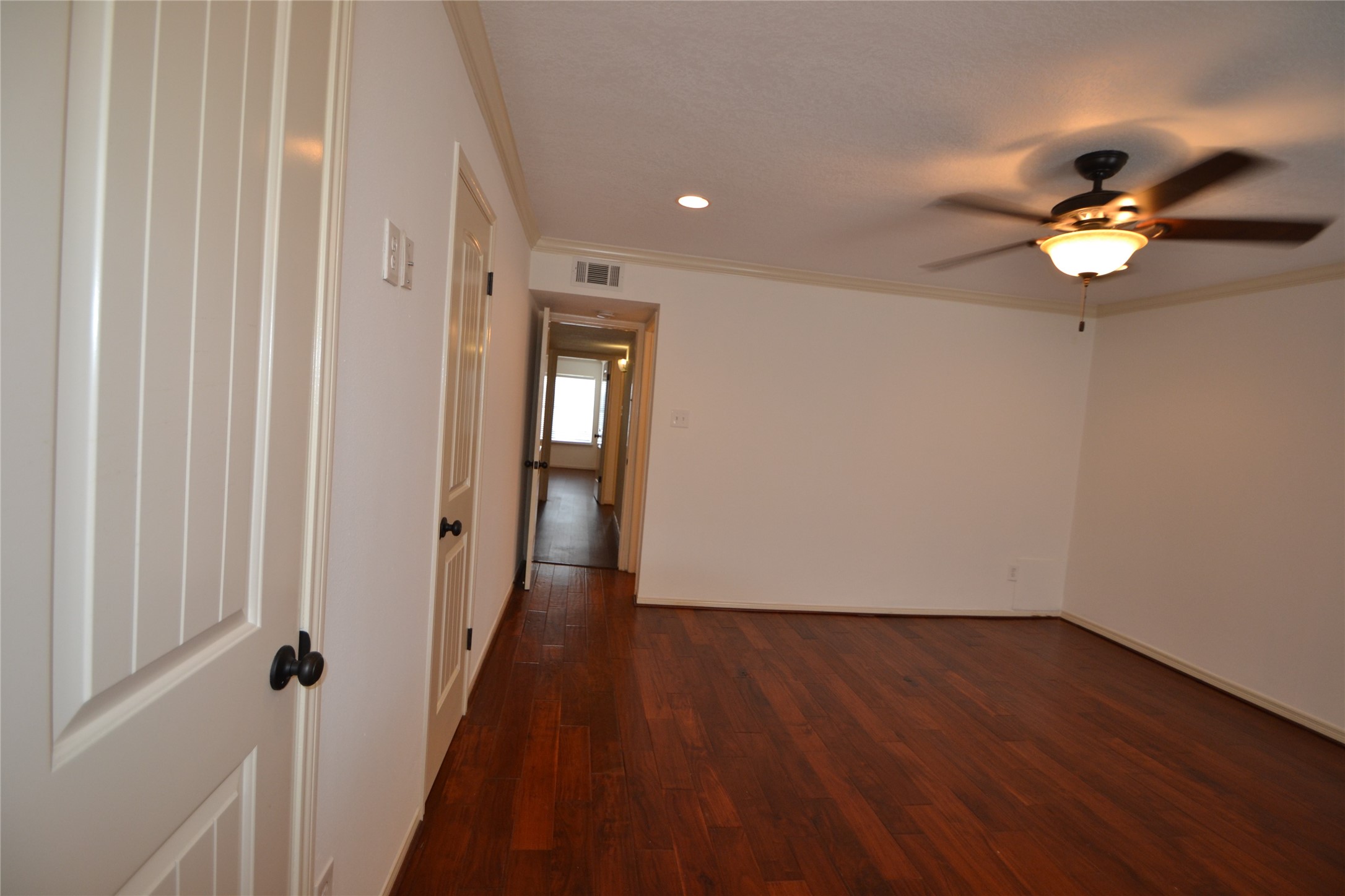 830 Threadneedle Street 235 Property Photo 44