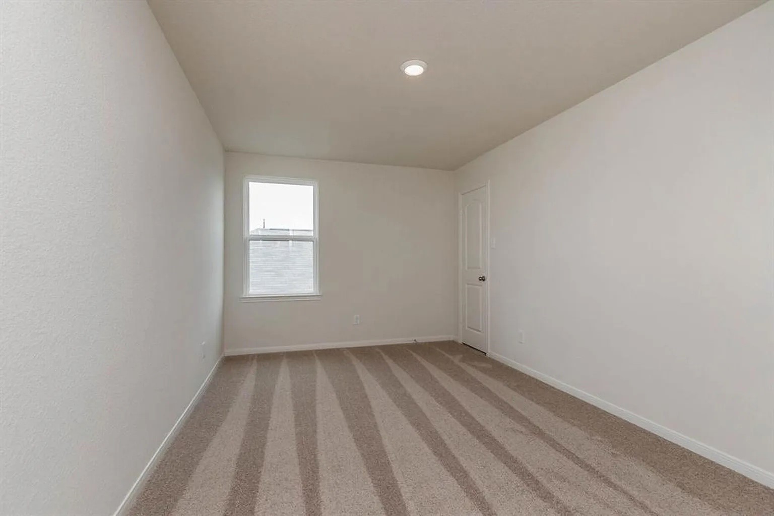20922 Sunshine Meadow Drive Property Photo 13