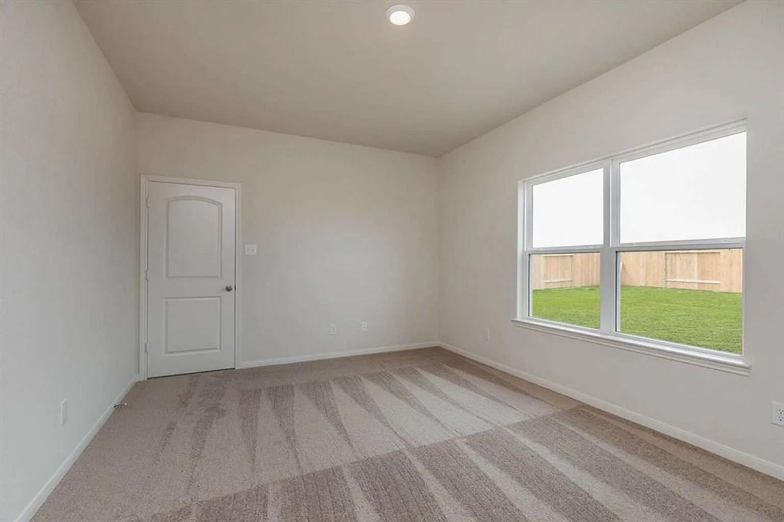 20922 Sunshine Meadow Drive Property Photo 14