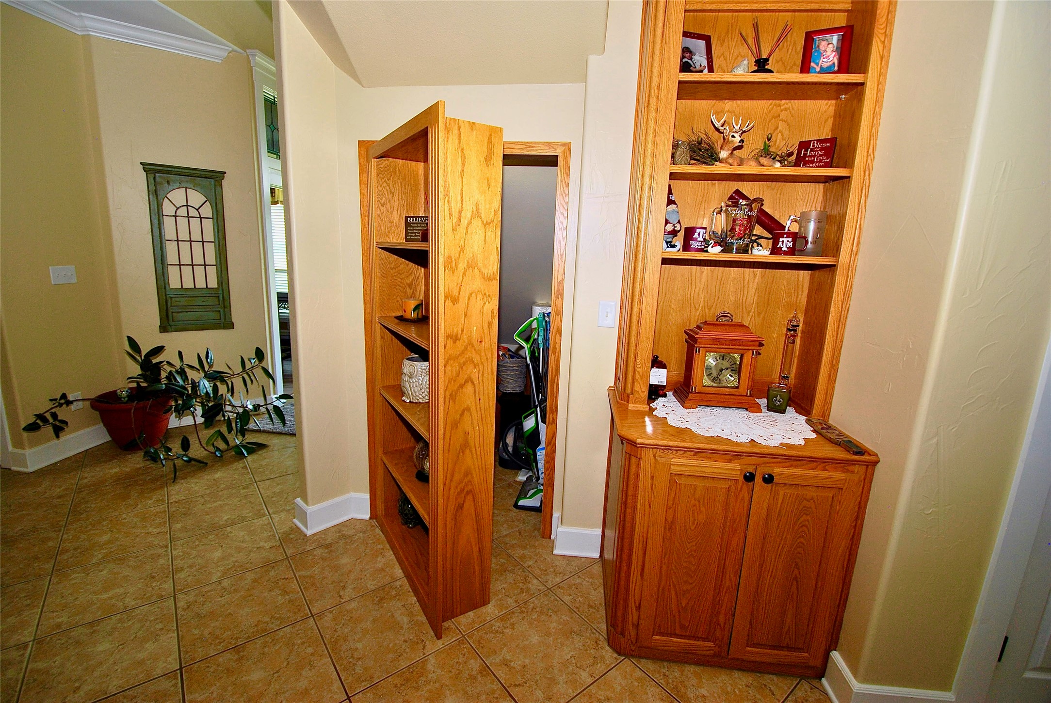 27368 State Highway 19 N Property Photo 32