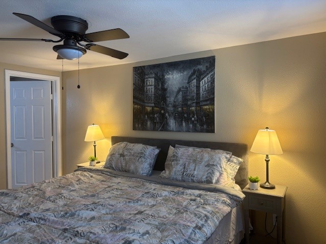 2215 Hollywood Avenue Property Photo 9