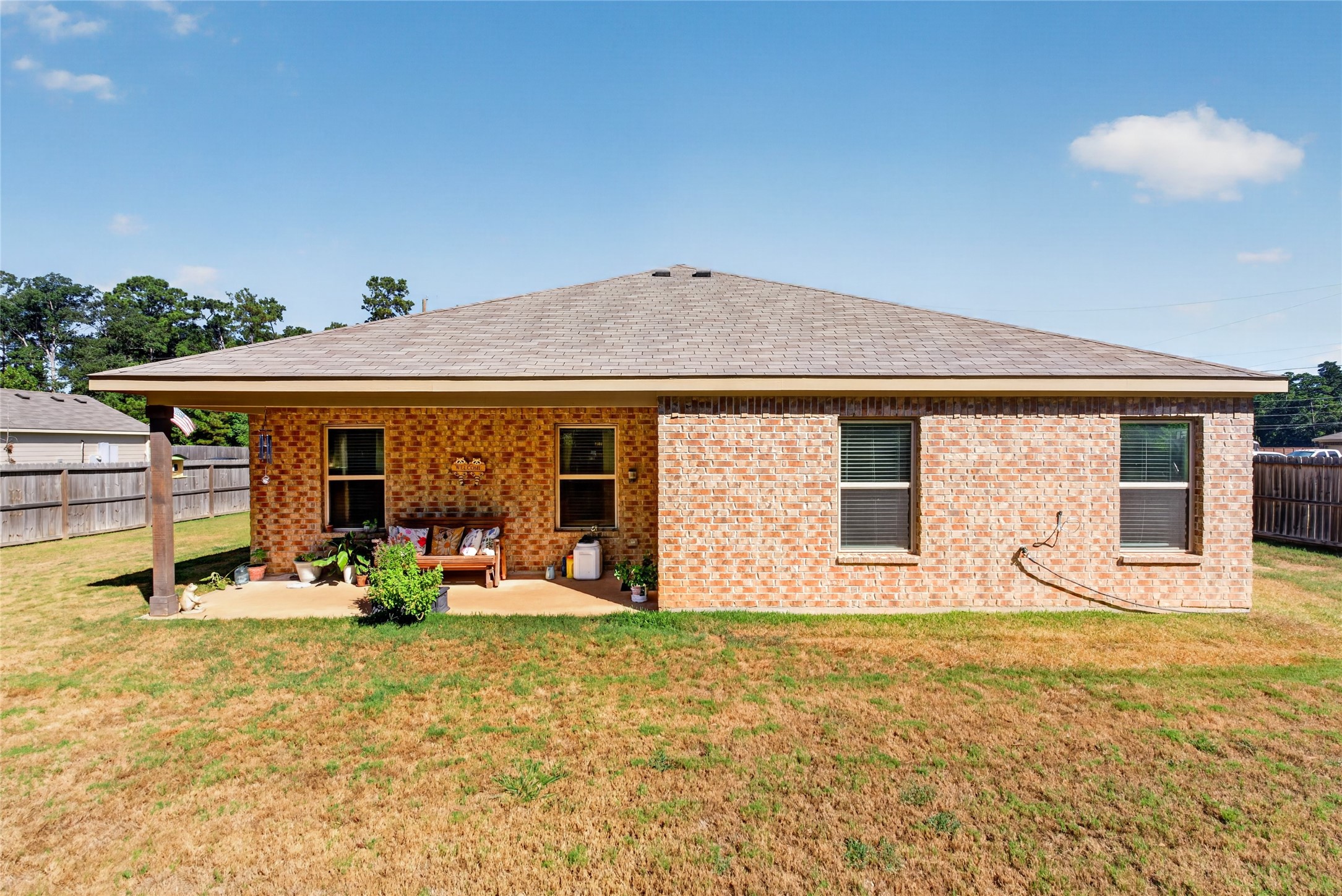 9805 Hunter Springs Drive Property Photo 27