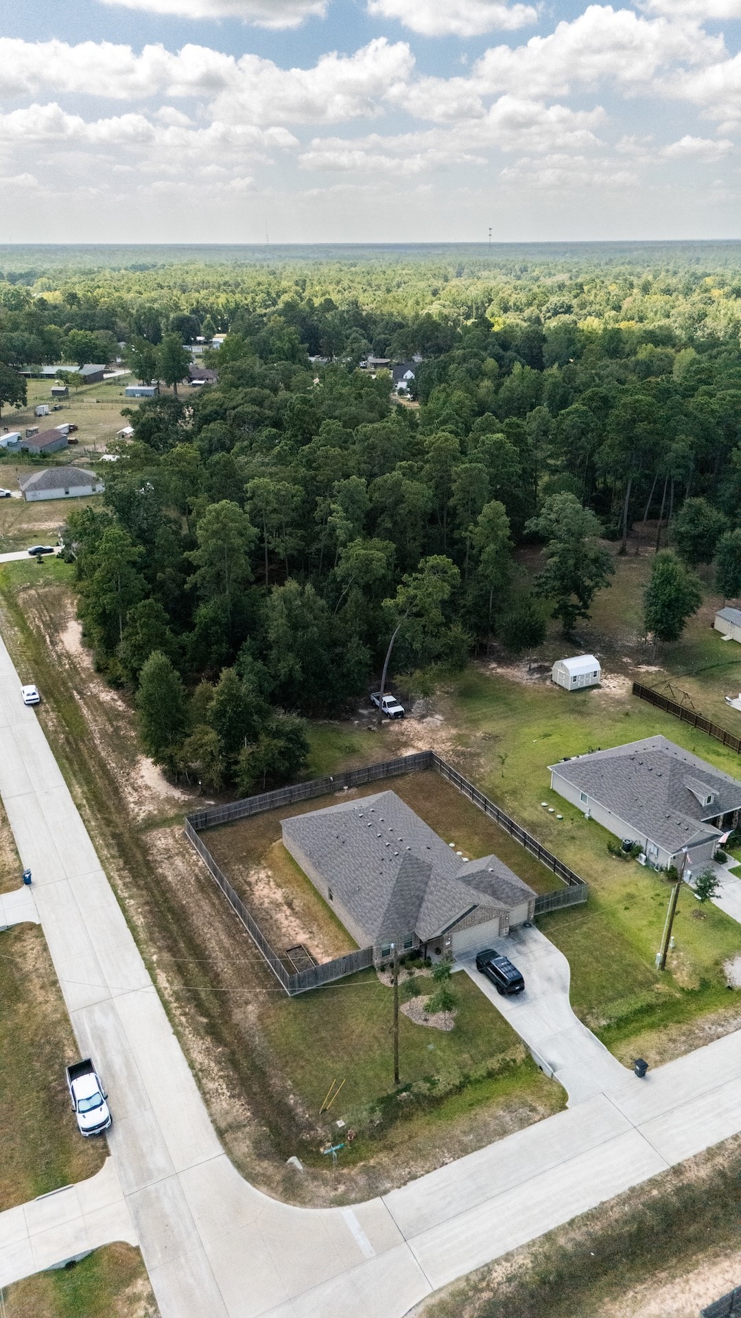 9805 Hunter Springs Drive Property Photo 37