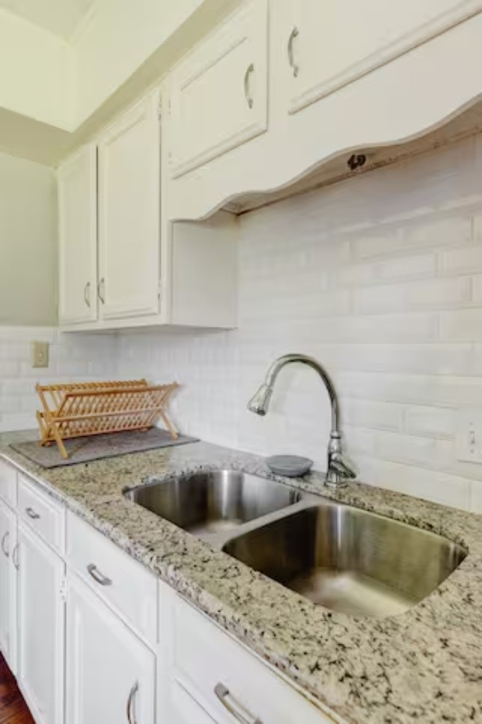 3606 Yosemite Street Property Photo 10