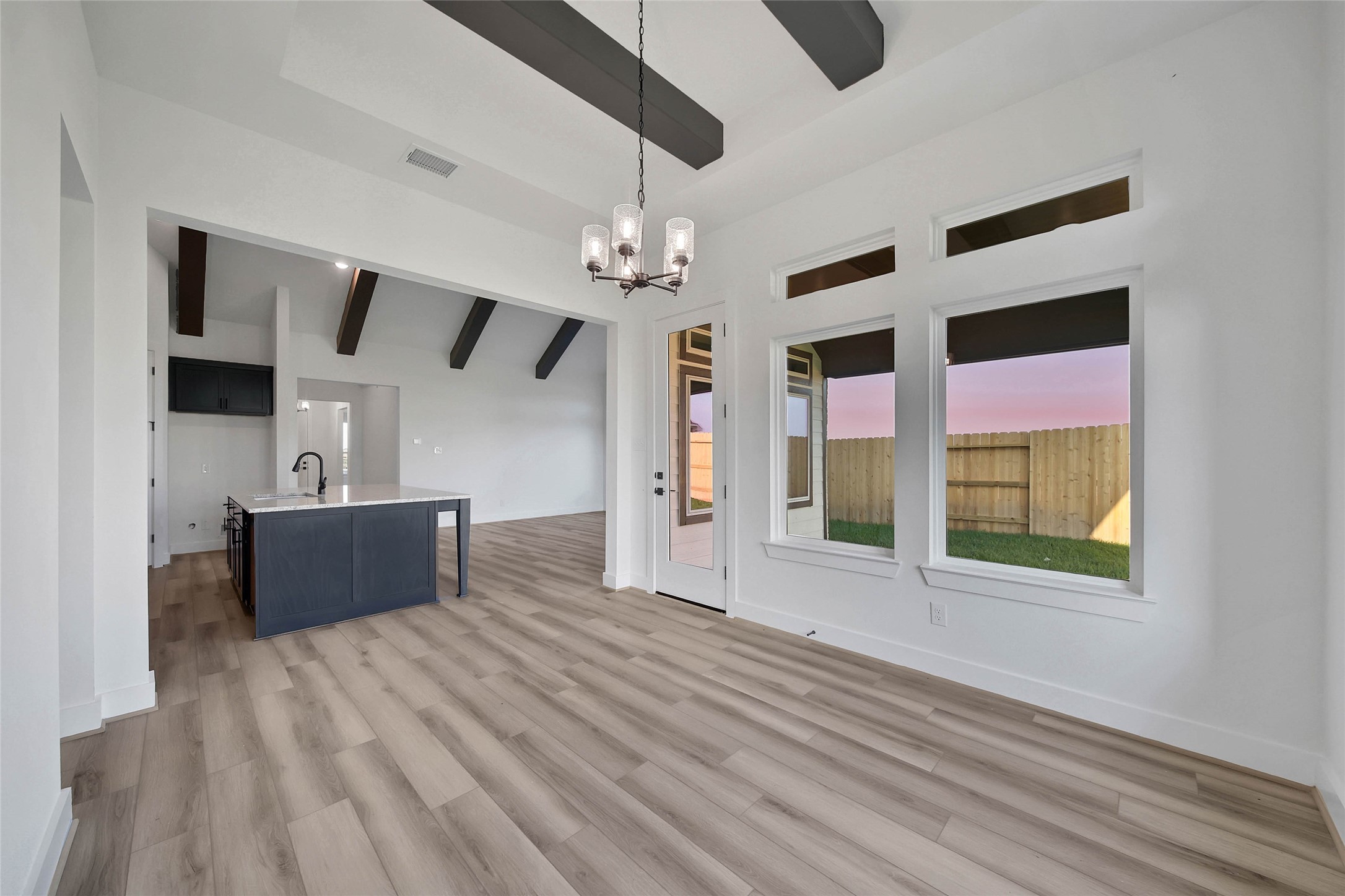 2021 River Maple Drive Property Photo 12