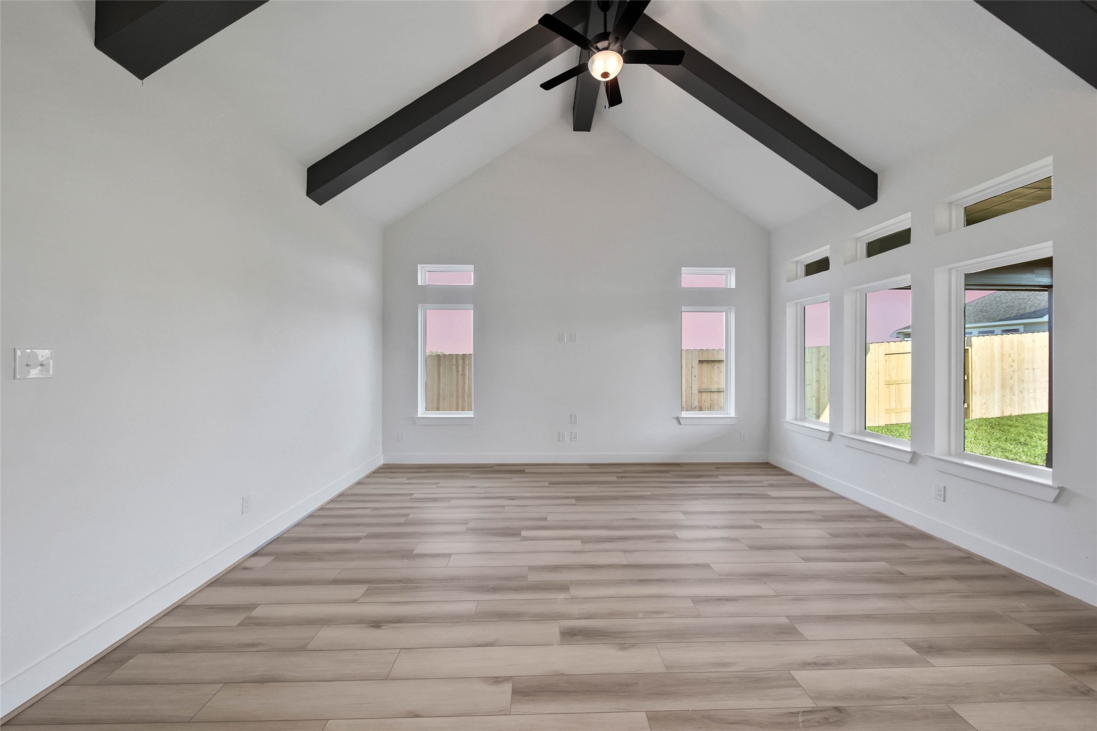 2021 River Maple Drive Property Photo 15