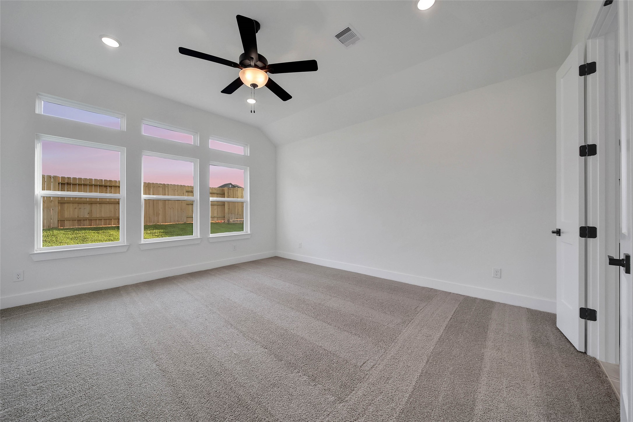 2021 River Maple Drive Property Photo 17