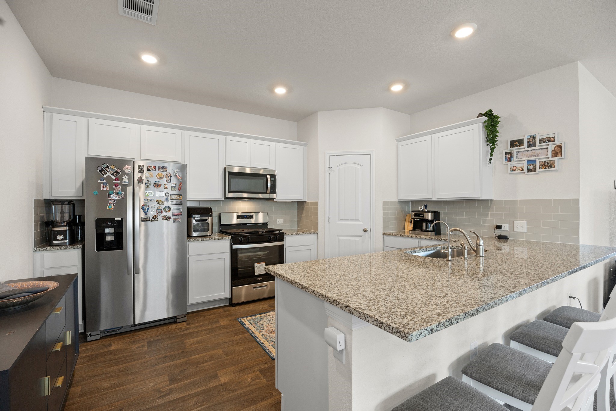 713 Iron Bridge Road Property Photo 3