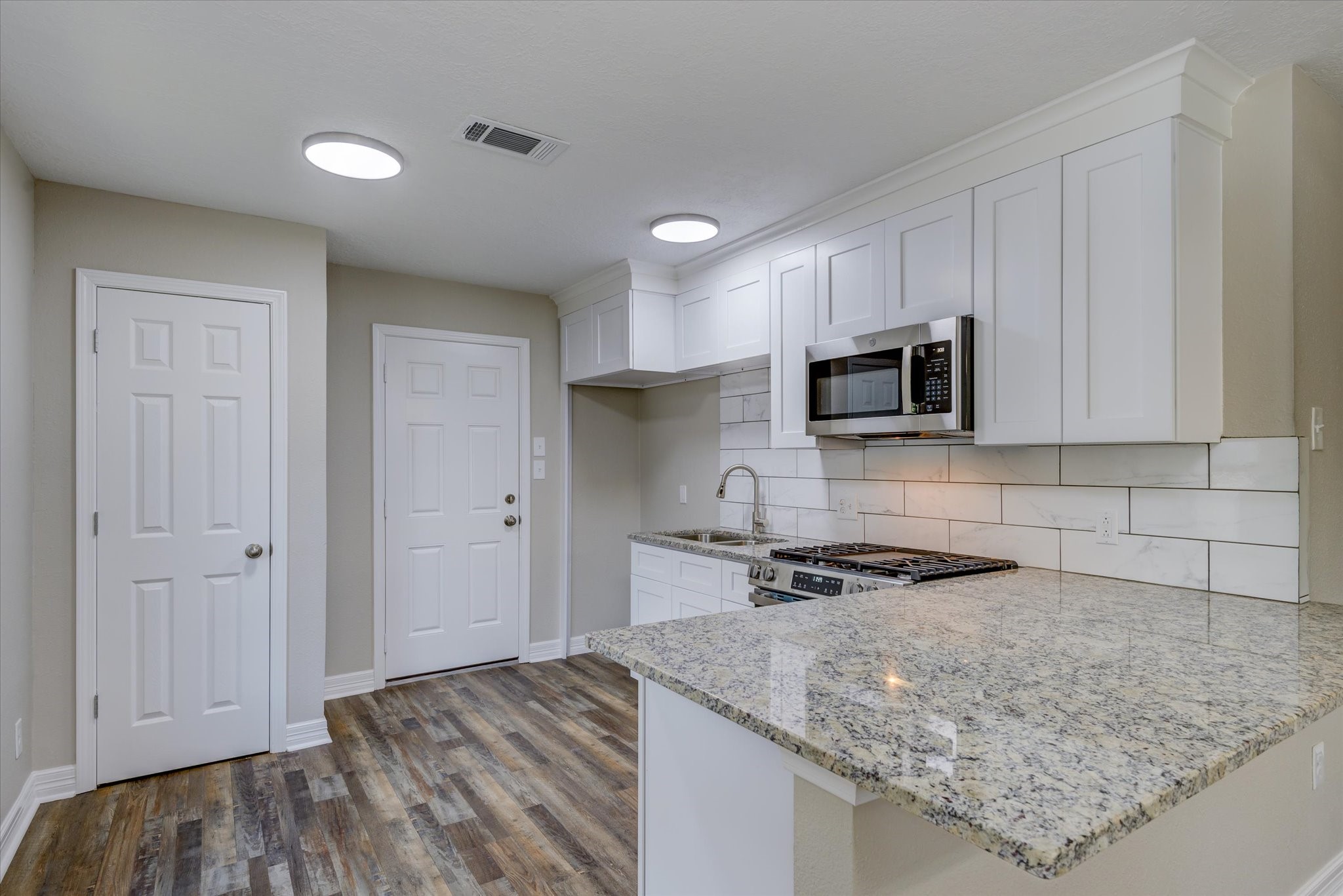 3802 Ranch Street Property Photo 6
