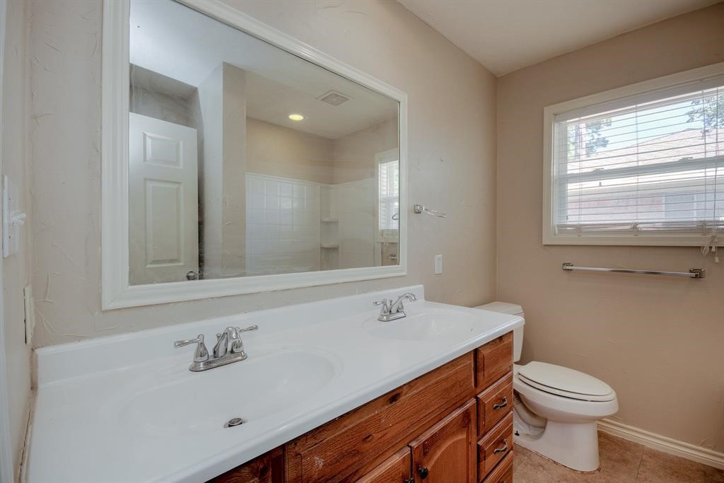 9611 Landry Boulevard Property Photo 11