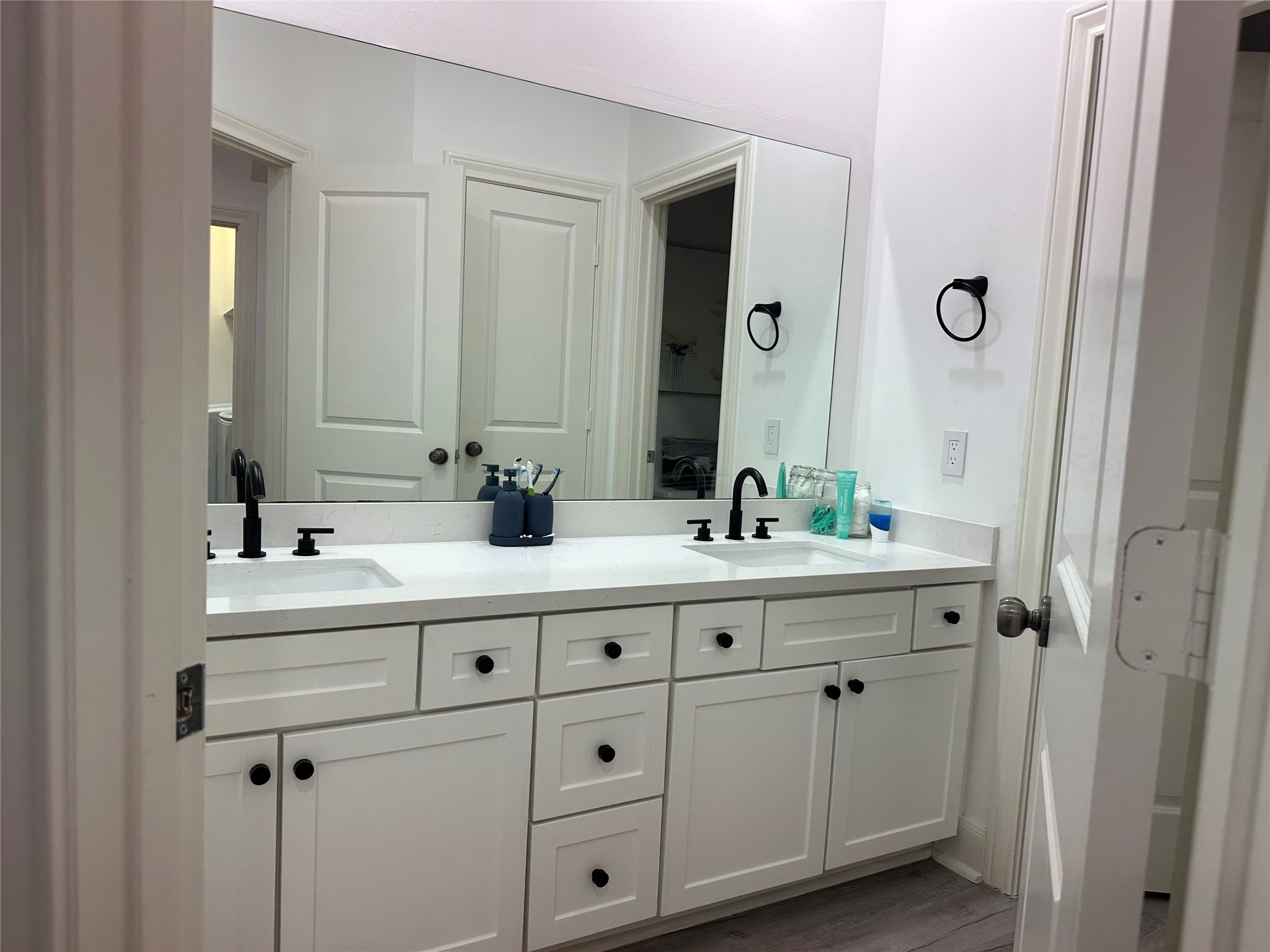 30 Riva Row Property Photo 17