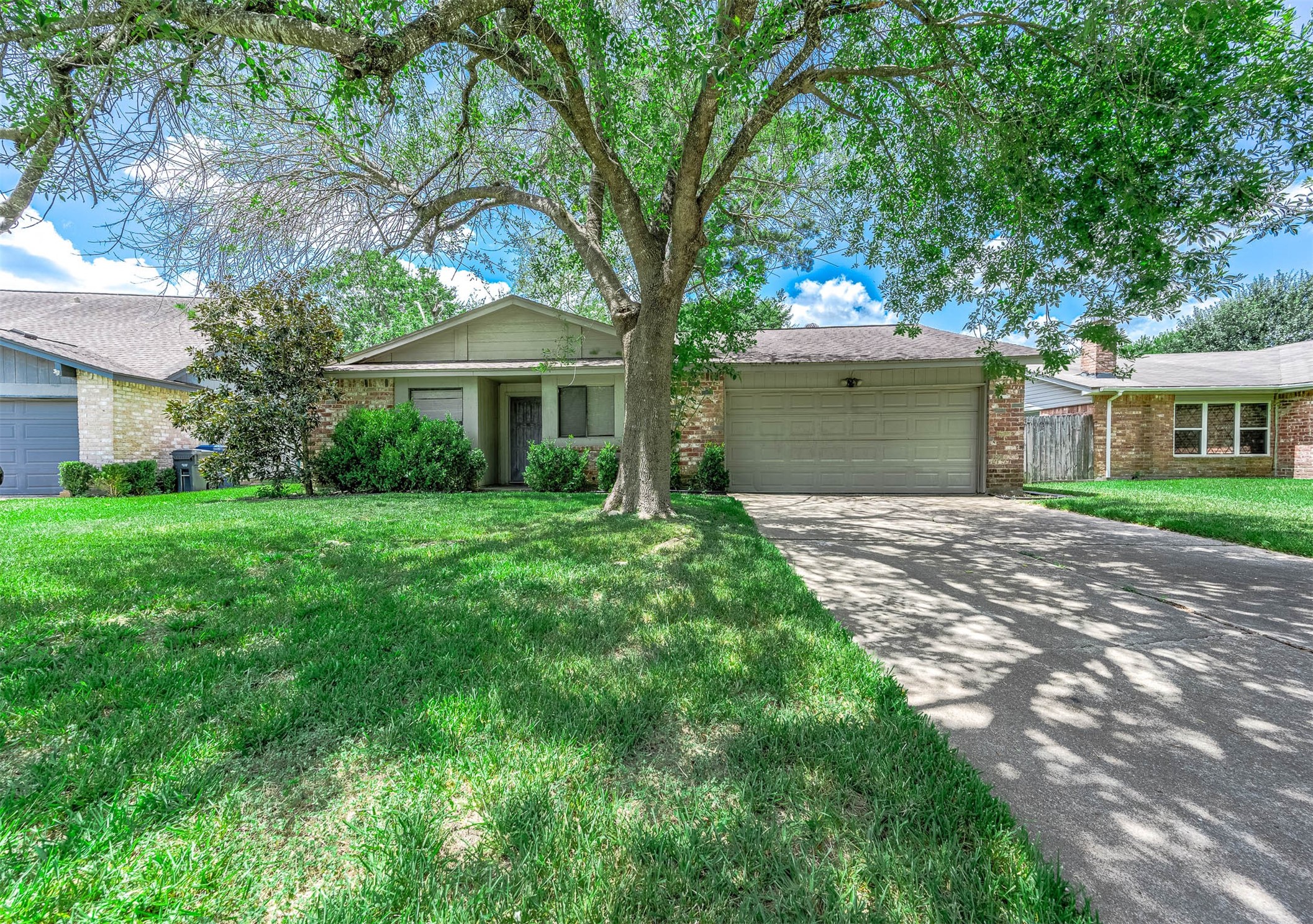 17035 Seven Pines Drive Property Photo 1