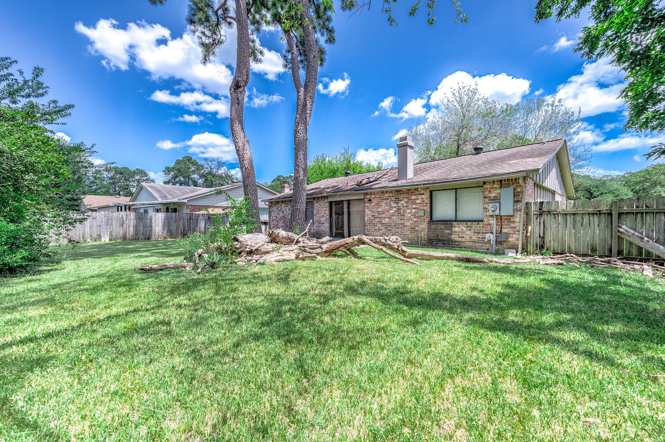 17035 Seven Pines Drive Property Photo 20