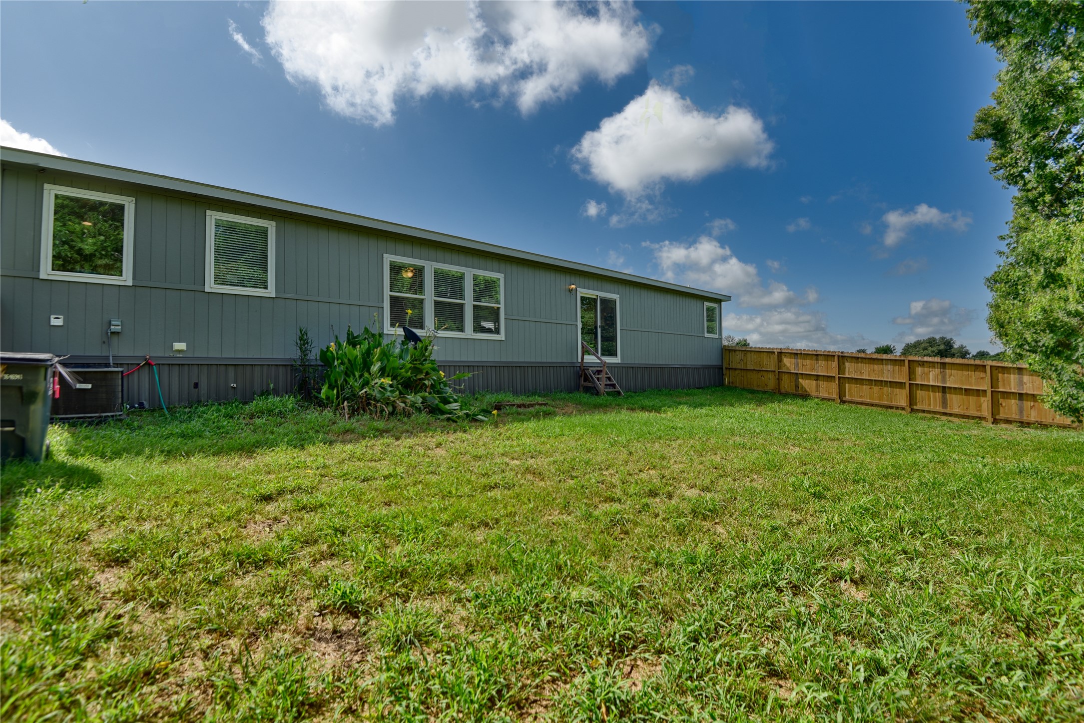 1610 County Road 253 Property Photo 4