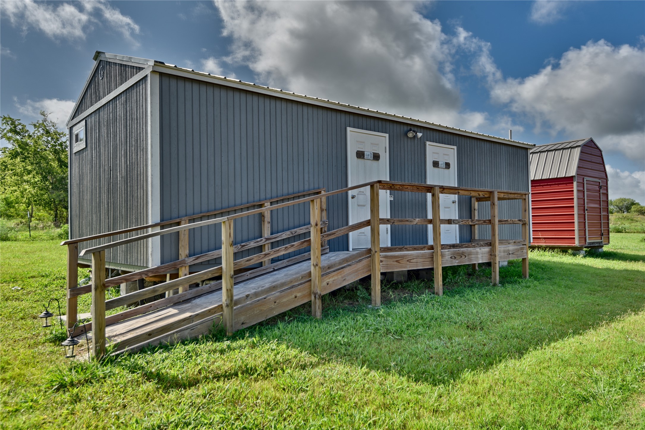 1610 County Road 253 Property Photo 15