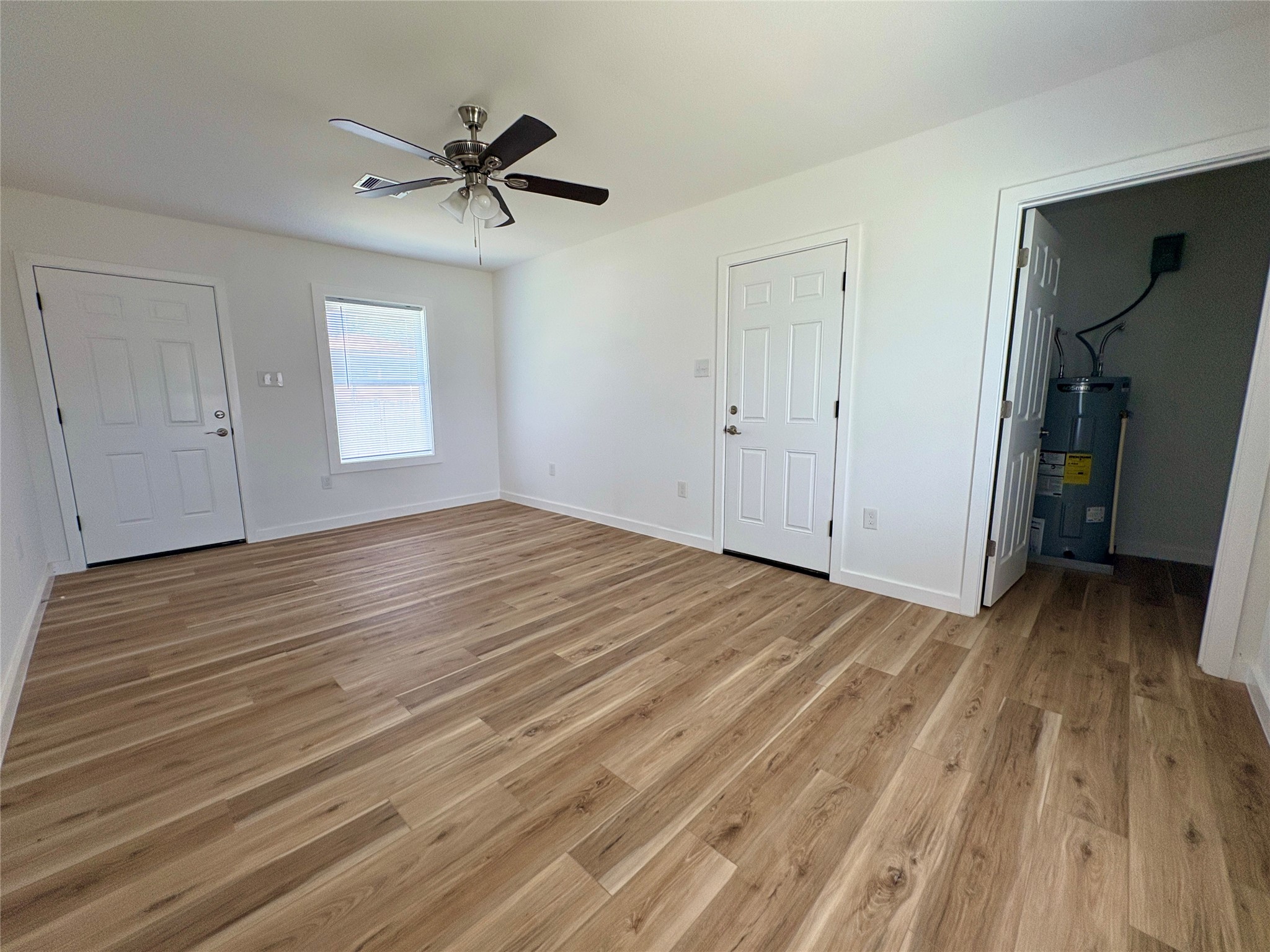 1717 W 4th Street Property Photo 2