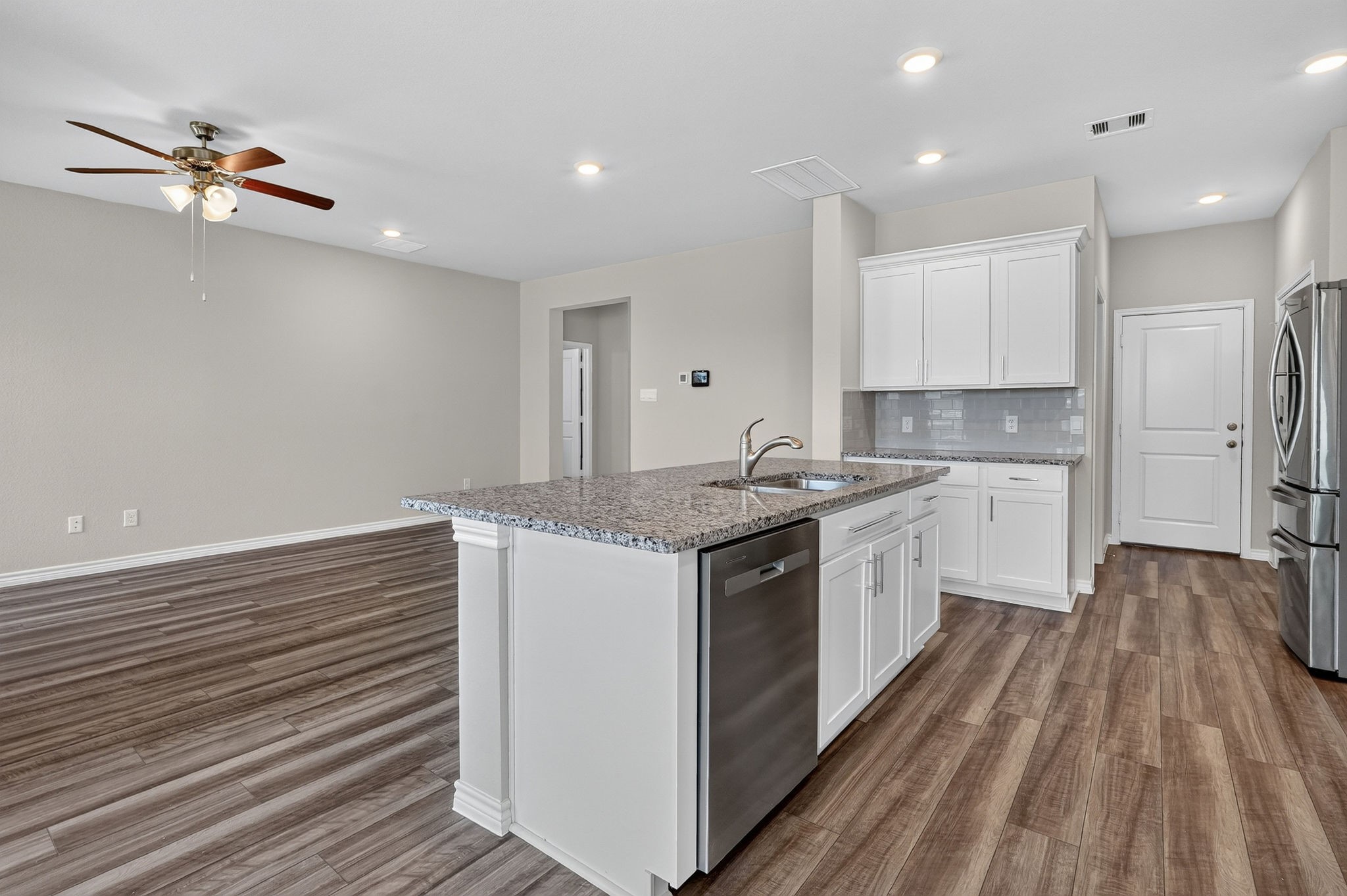 1165 Verona Drive Property Photo 10