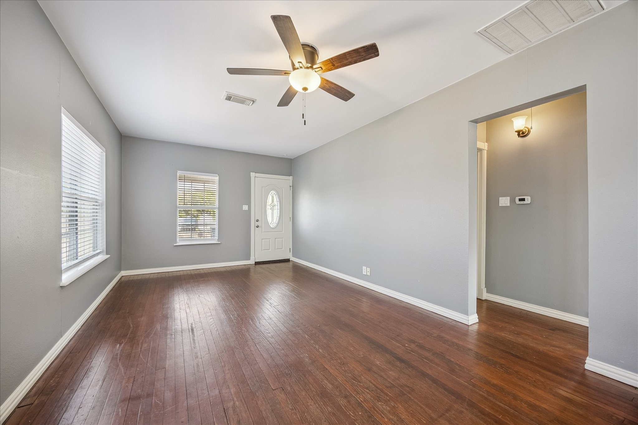 2105 Lawrence Street Property Photo 2