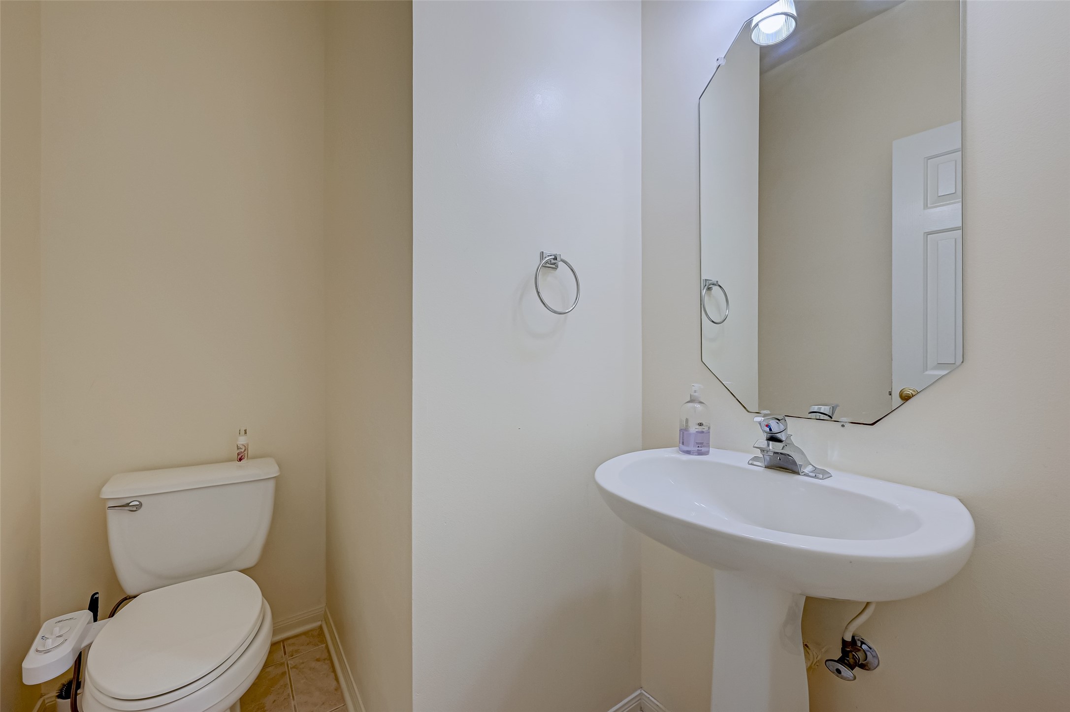 1606 Maryvale Drive Property Photo 15