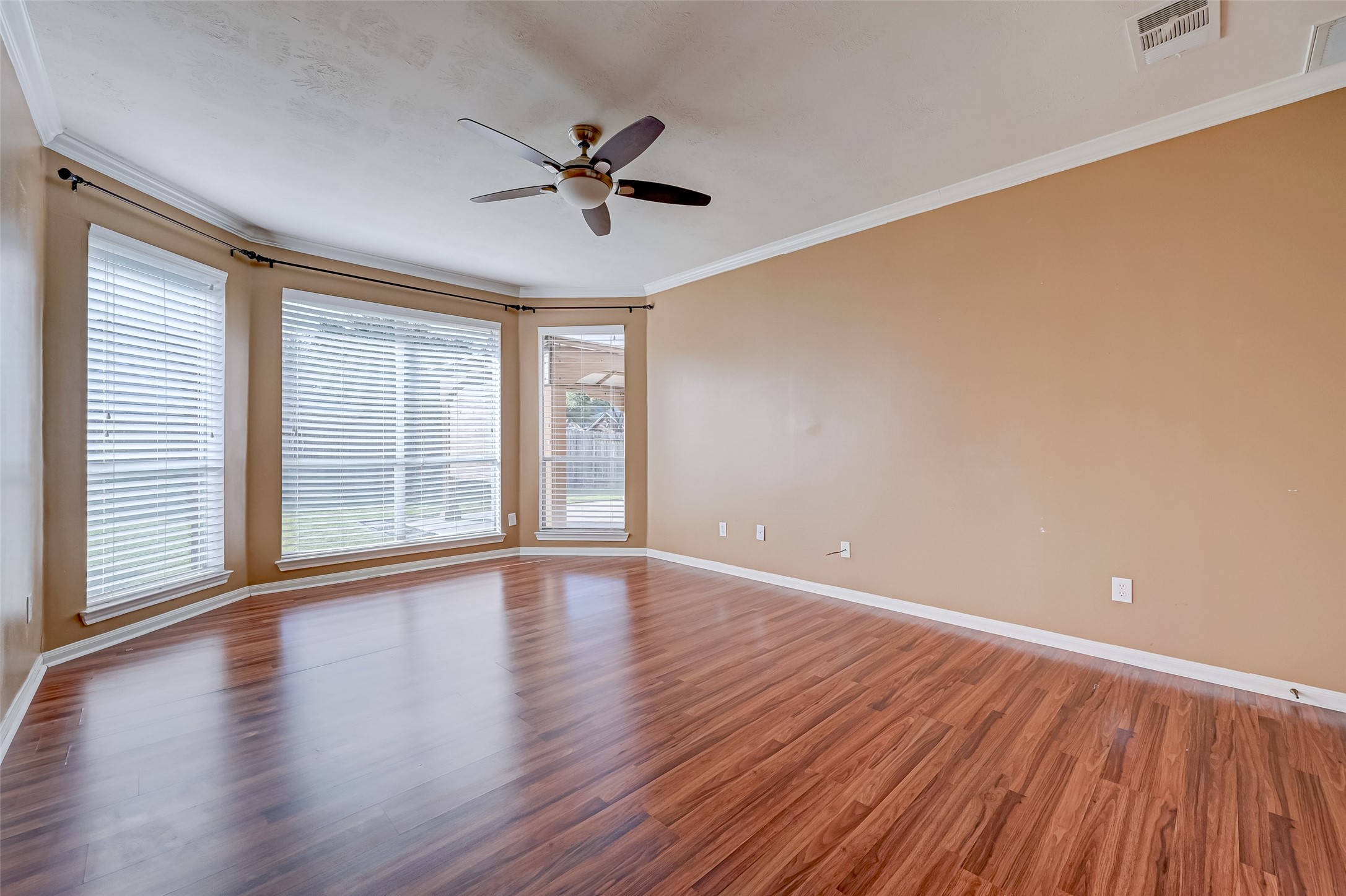1606 Maryvale Drive Property Photo 23