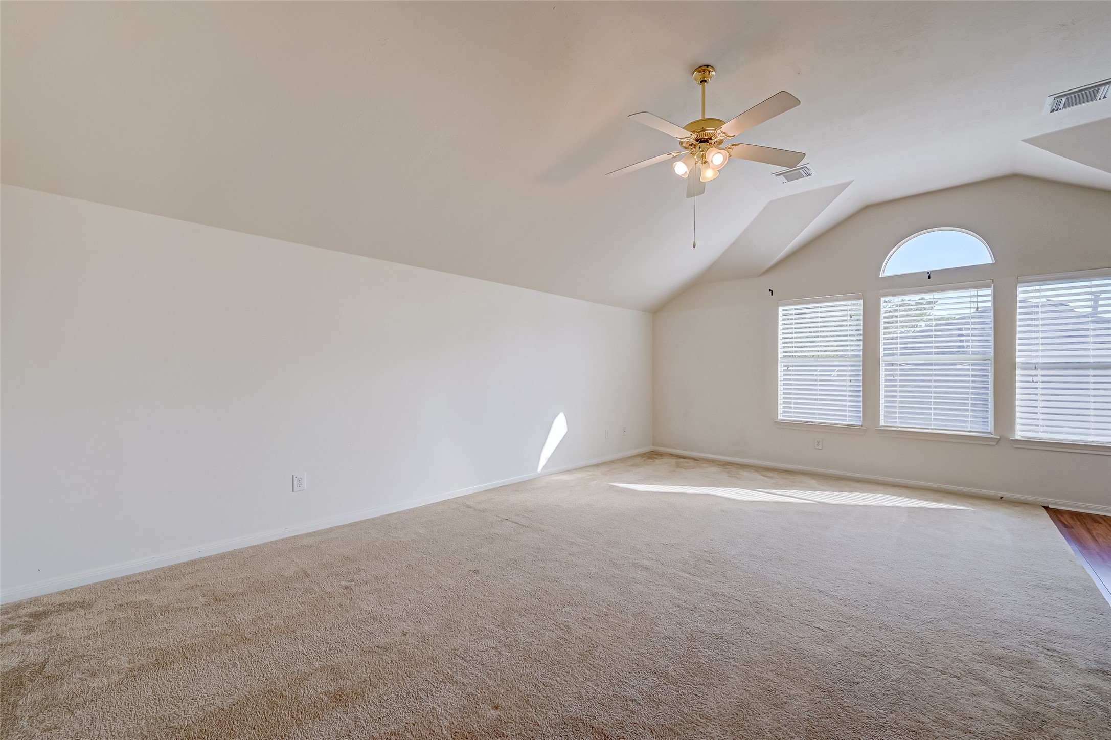 1606 Maryvale Drive Property Photo 38