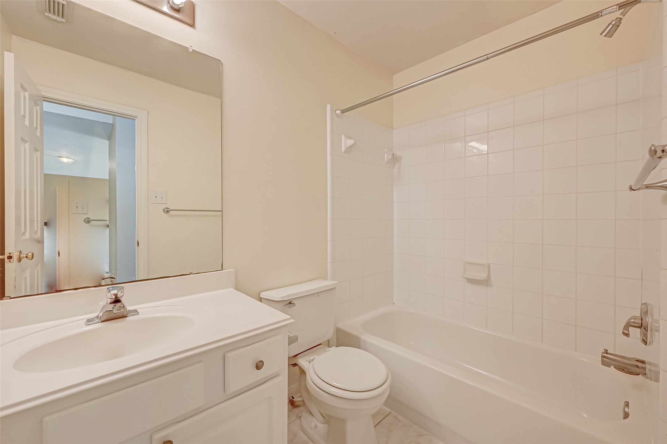 1606 Maryvale Drive Property Photo 39