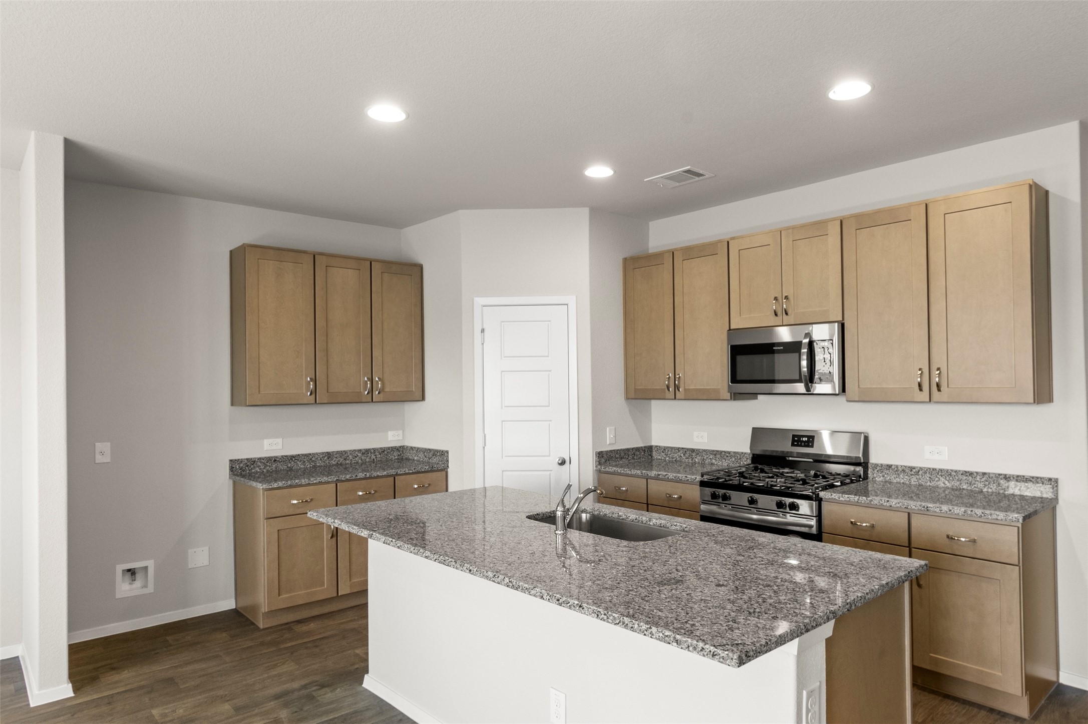 3092 Poplar Bluff Road Property Photo 1