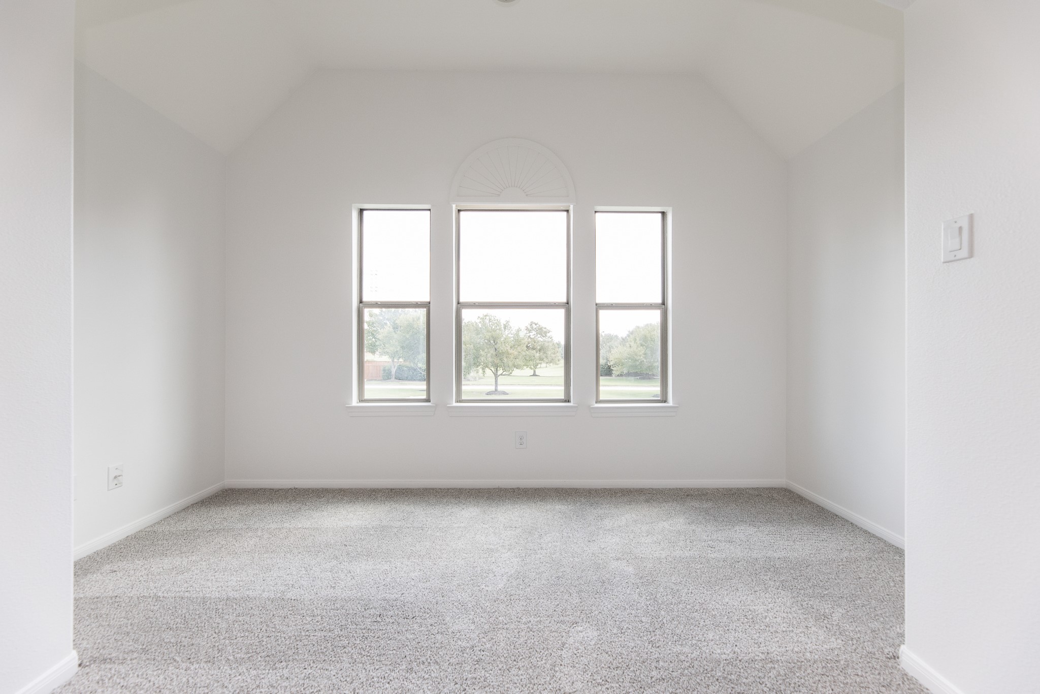 19507 Gladewater Court Property Photo 33