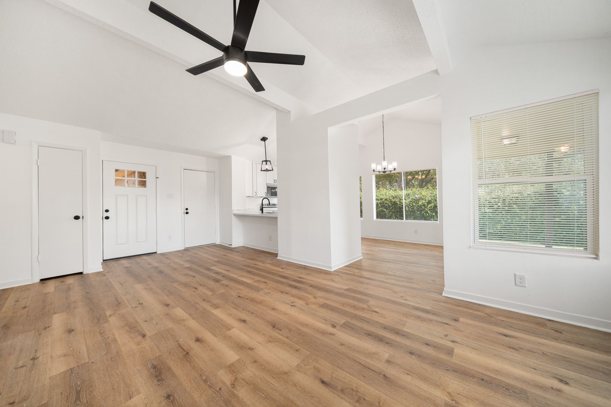 3930 Mill Rock Circle Property Photo 17