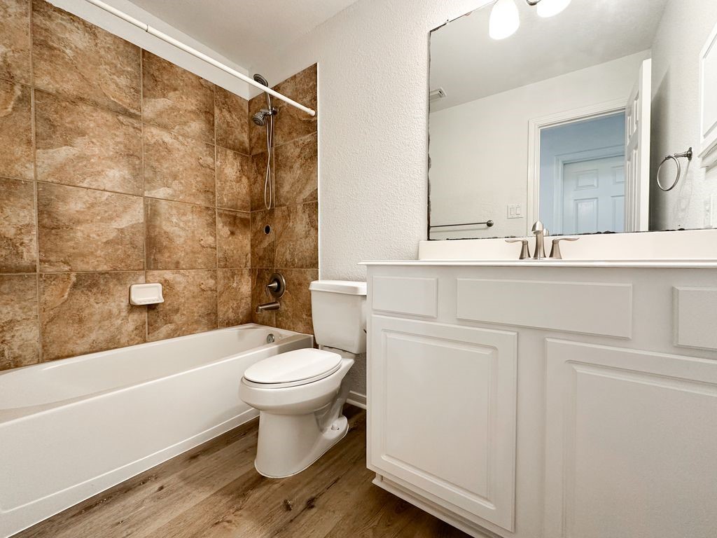 73 E Montfair Boulevard Property Photo 8