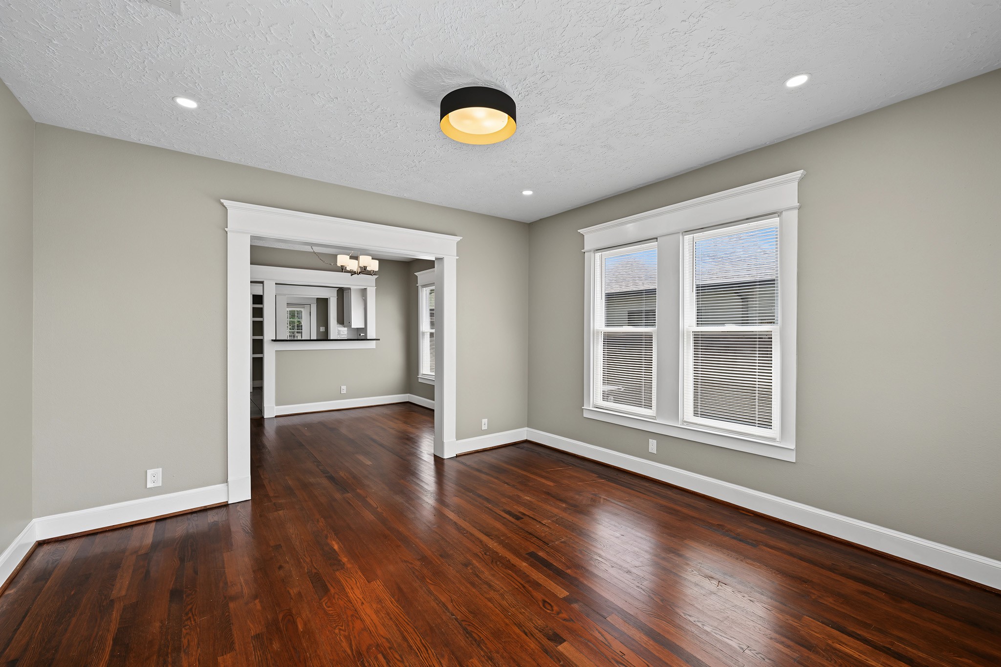 1721 Airline Drive Property Photo 6