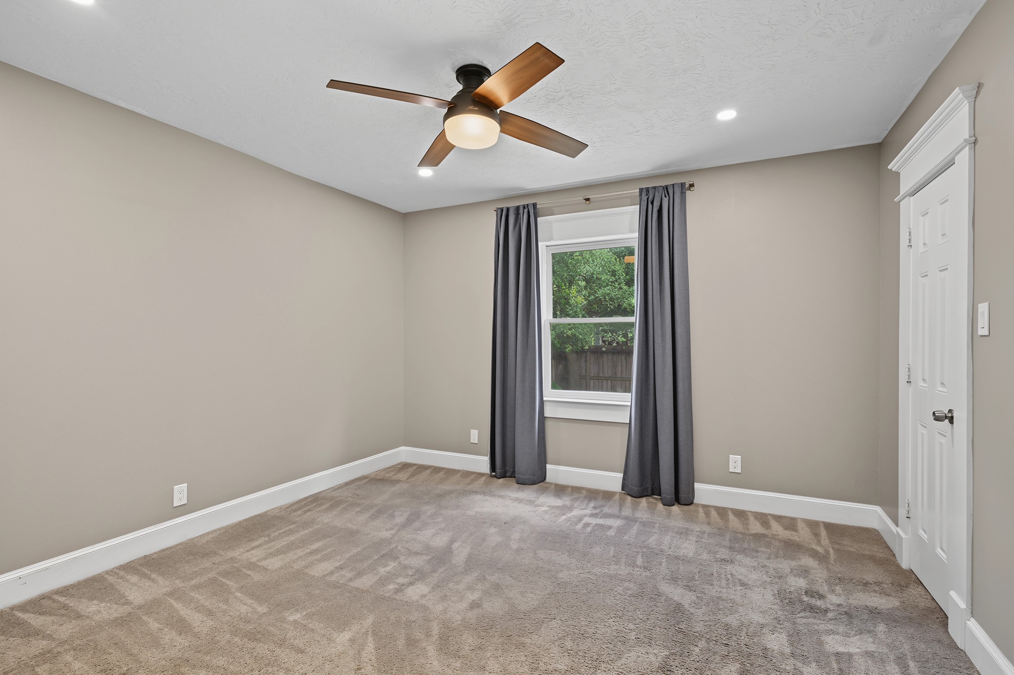 1721 Airline Drive Property Photo 17