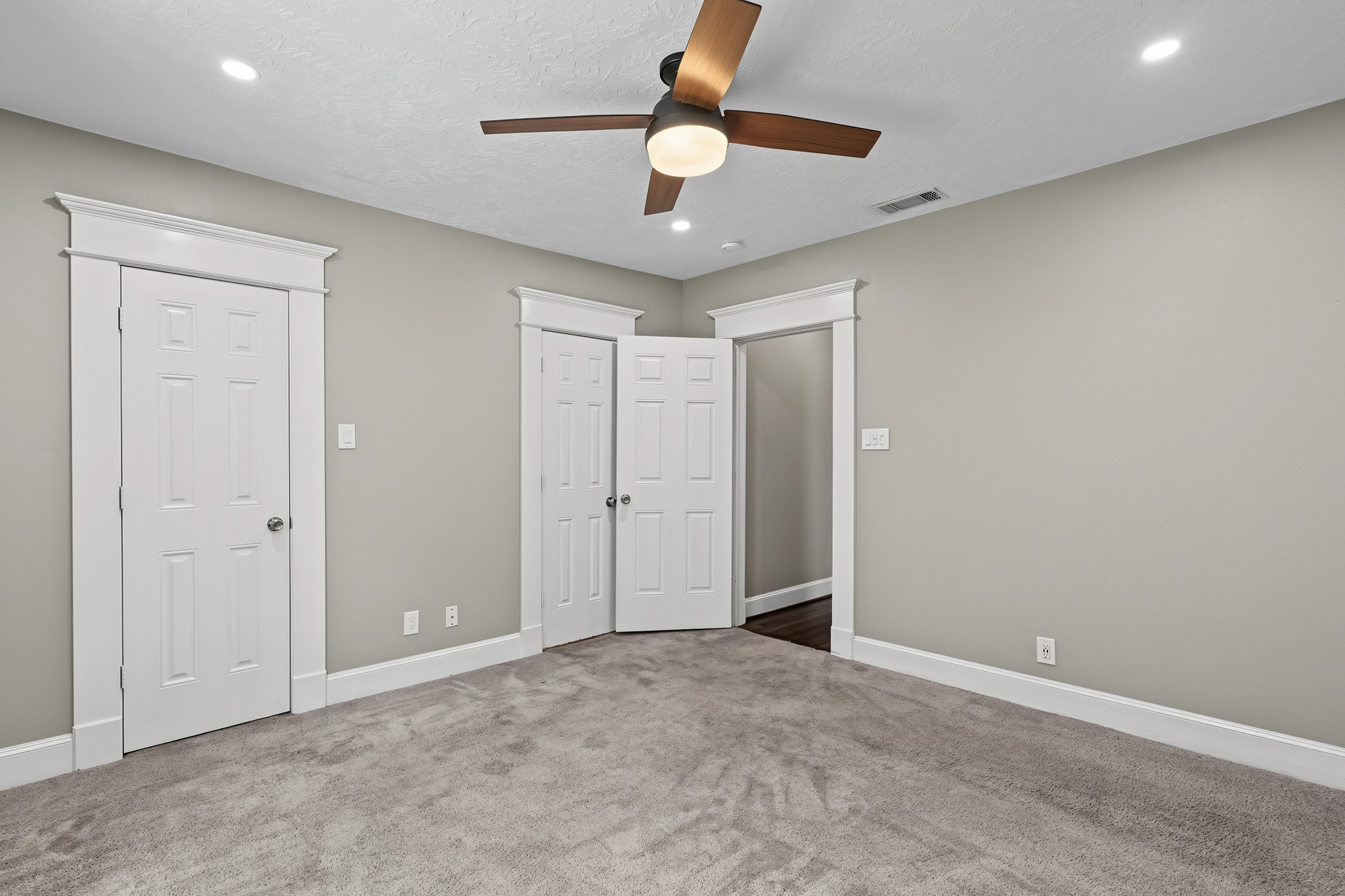 1721 Airline Drive Property Photo 19
