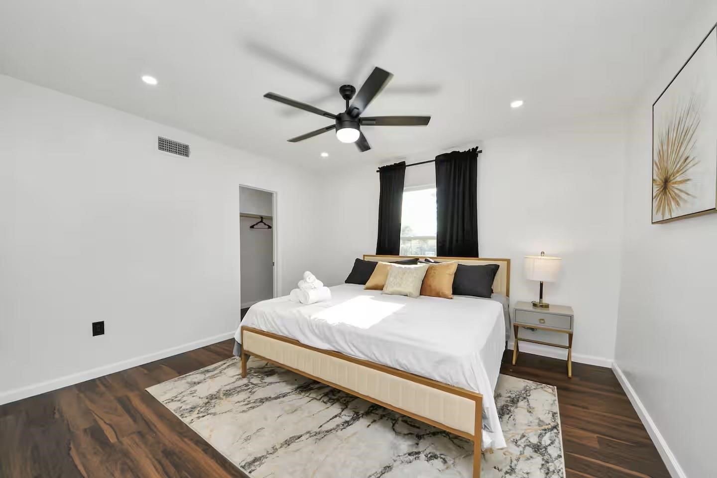 3217 Binz Street Property Photo 18