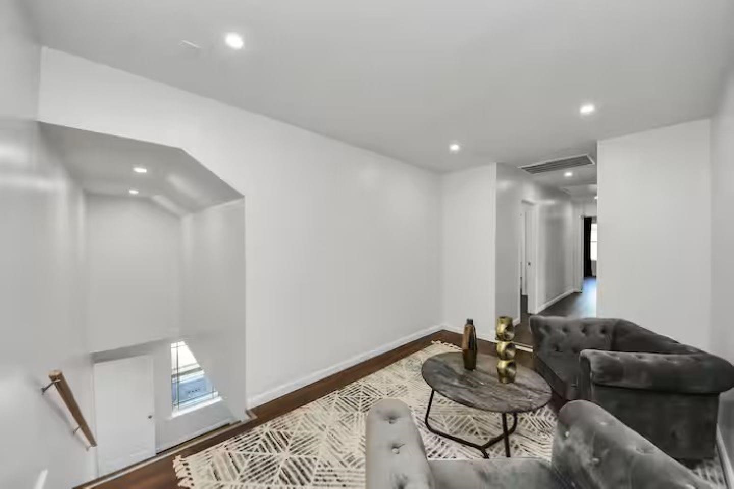 3217 Binz Street Property Photo 24