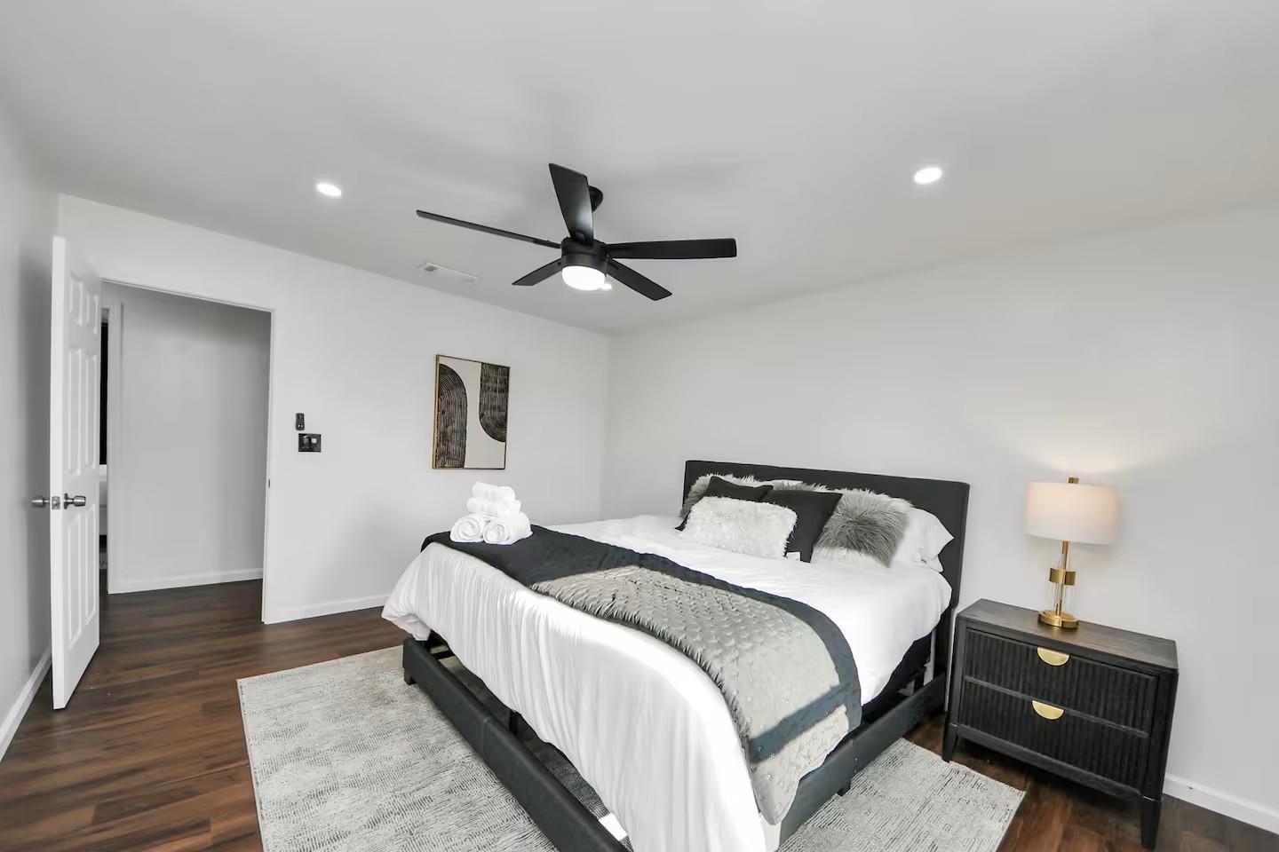 3217 Binz Street Property Photo 27