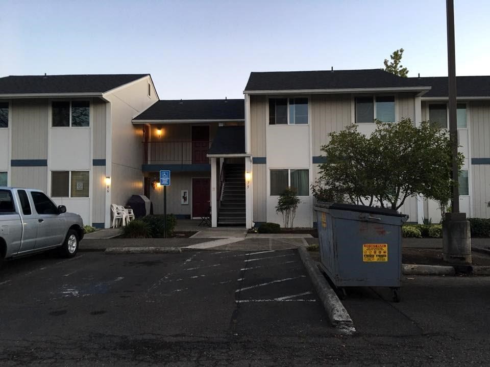 2745 Warner Avenue W Property Photo 6