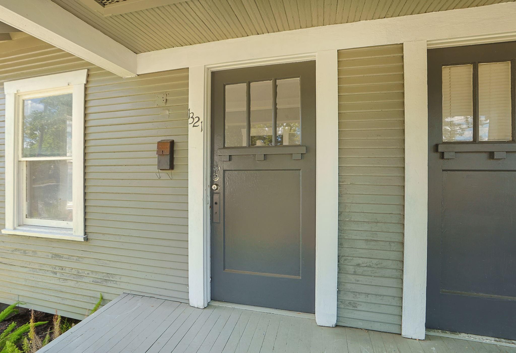 1321 Beverly Street Property Photo 6